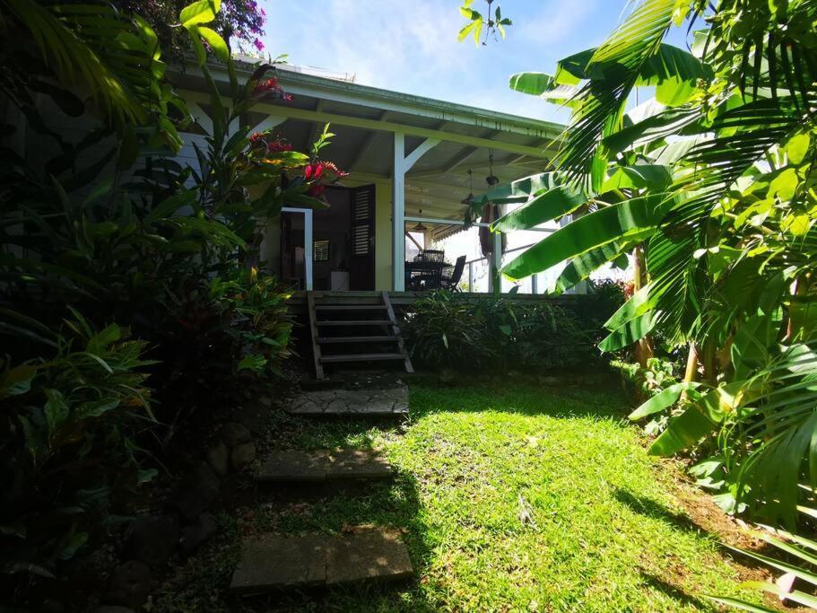 Bungalow Vue Mer Avec Jardin แซ็งต์-ลูซ ภายนอก รูปภาพ